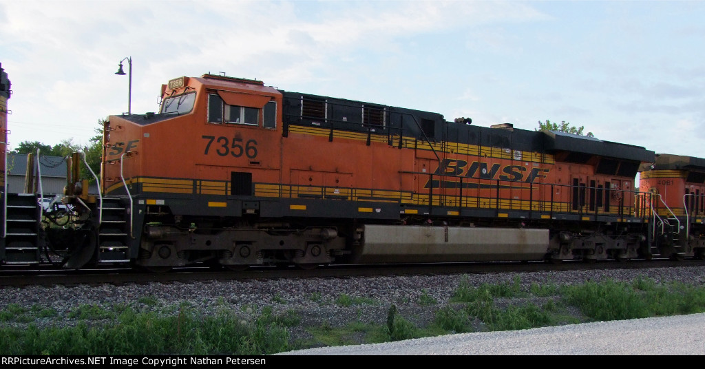 BNSF 7356